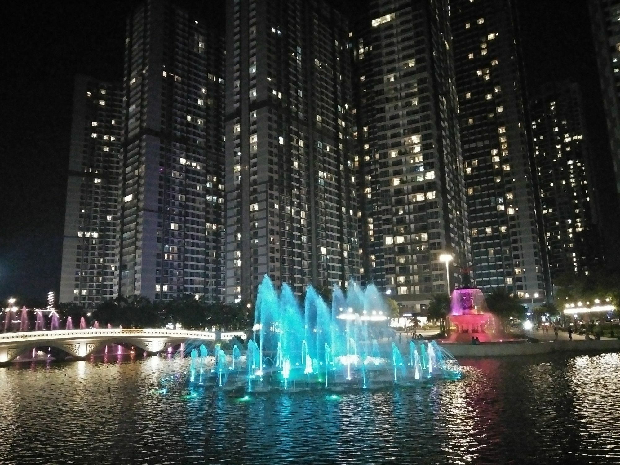 The Vie Vinhomes Hô Chi Minh-Ville Extérieur photo
